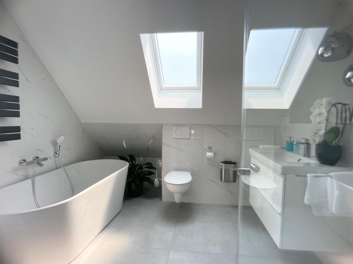 M-Style 04 Apartment Mit Balkon Und Gasgrill, 24H Self-Check-In, Free Parking, Netflix Nuremberg Exterior photo